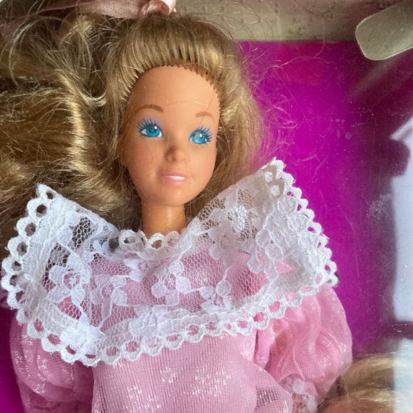 The Heart Family Mom & Baby - Picture 2 of 5